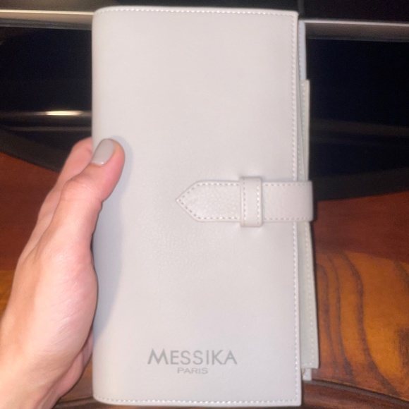 Messika by Gigi Hadid - Picture 3 of 3